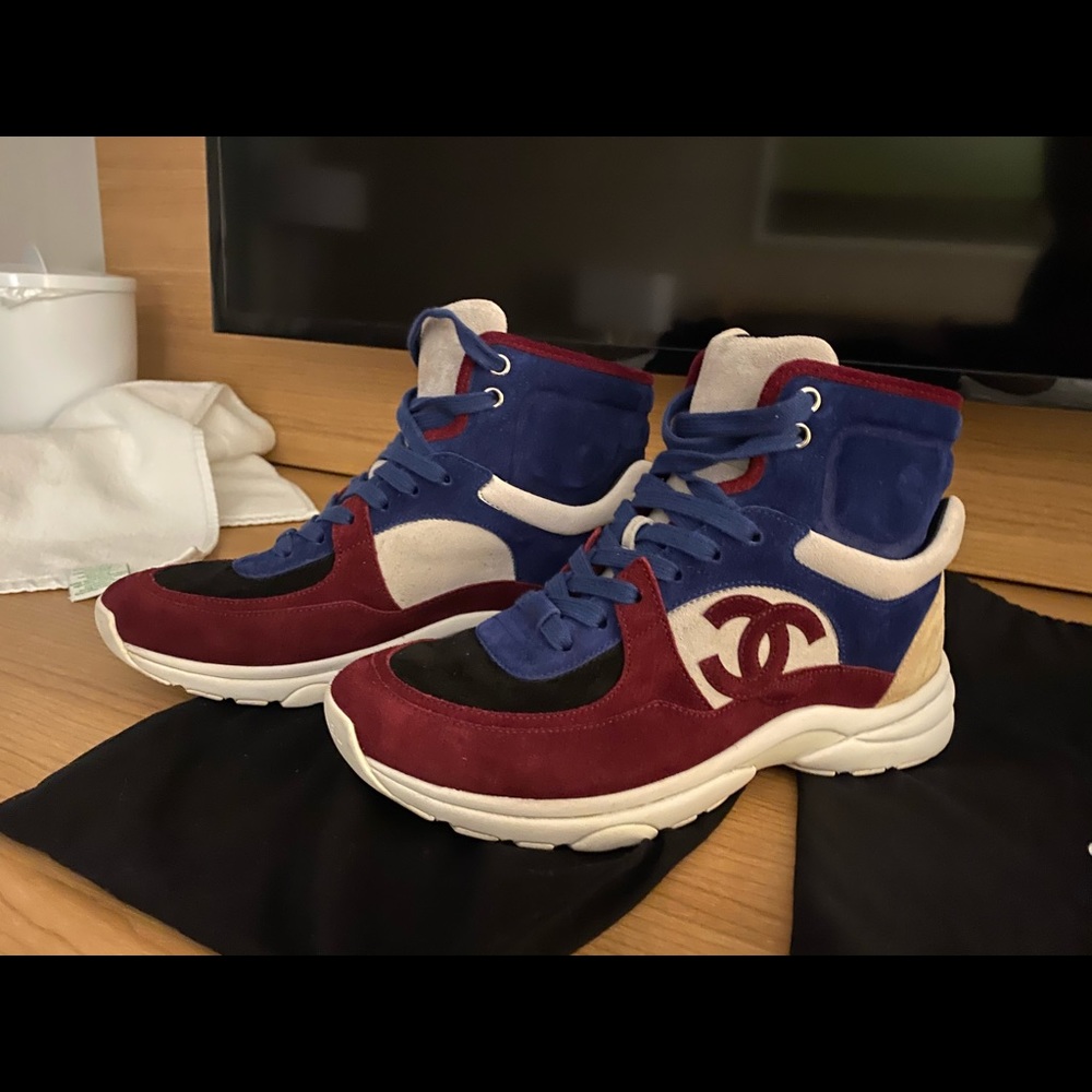 Chanel hightop sneaker